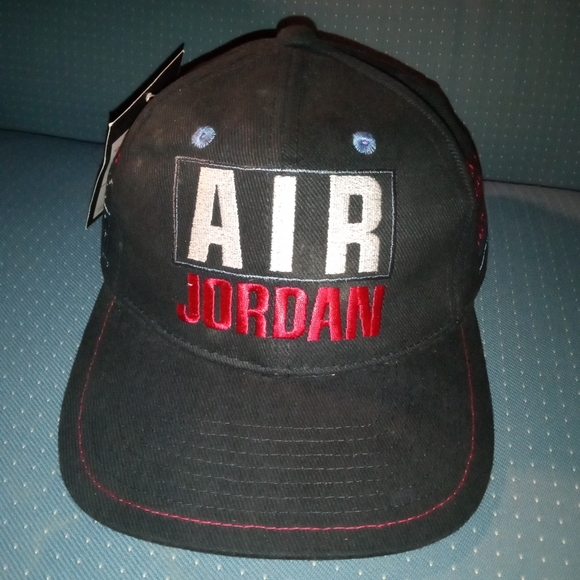 Jordan Other - Original Nike Vintage 90s Air Jordan "Legendary" Snapback Hat NWT